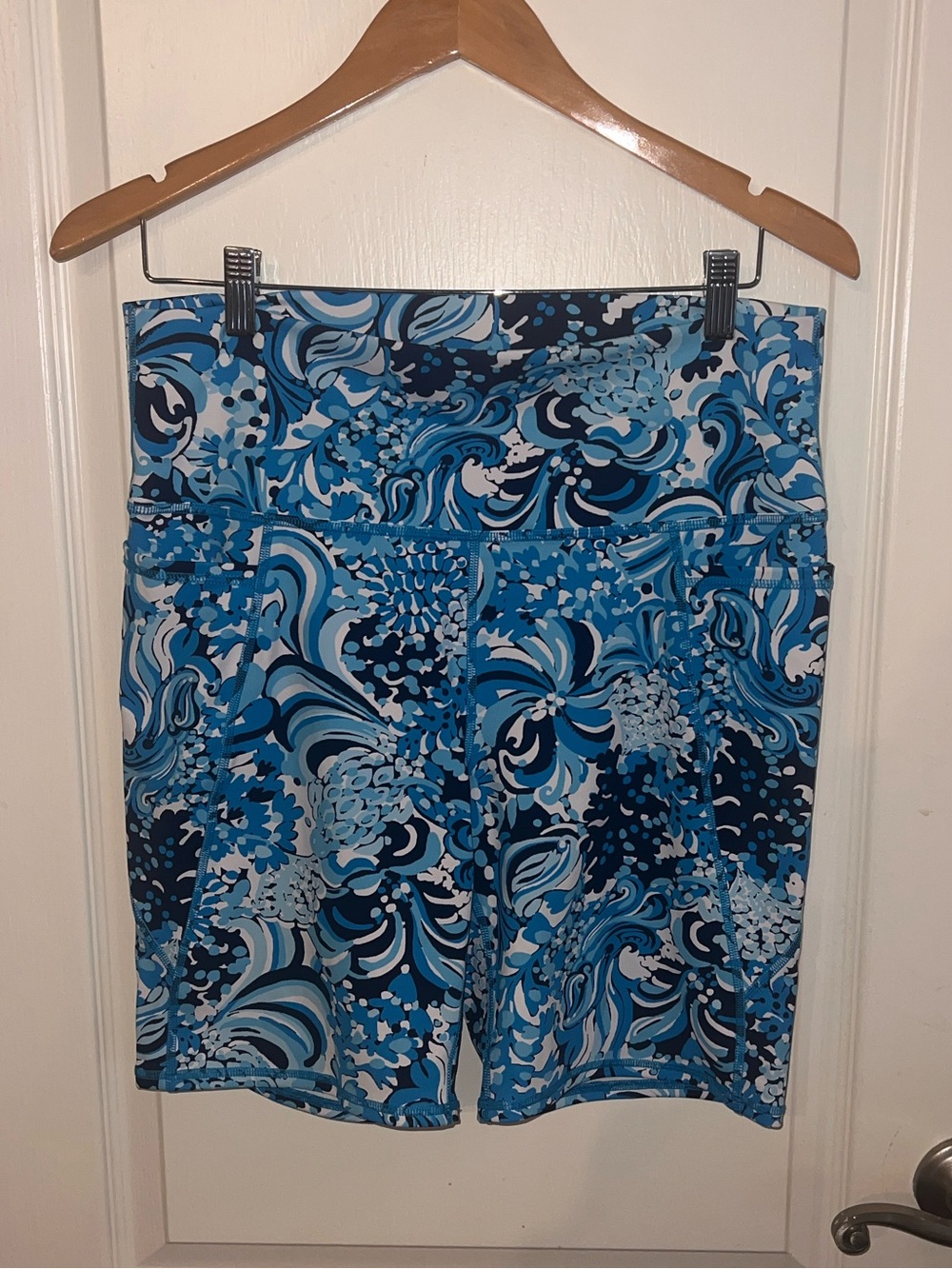 Lilly Pulitzer 8" South Beach High-Rise Bike Short XL